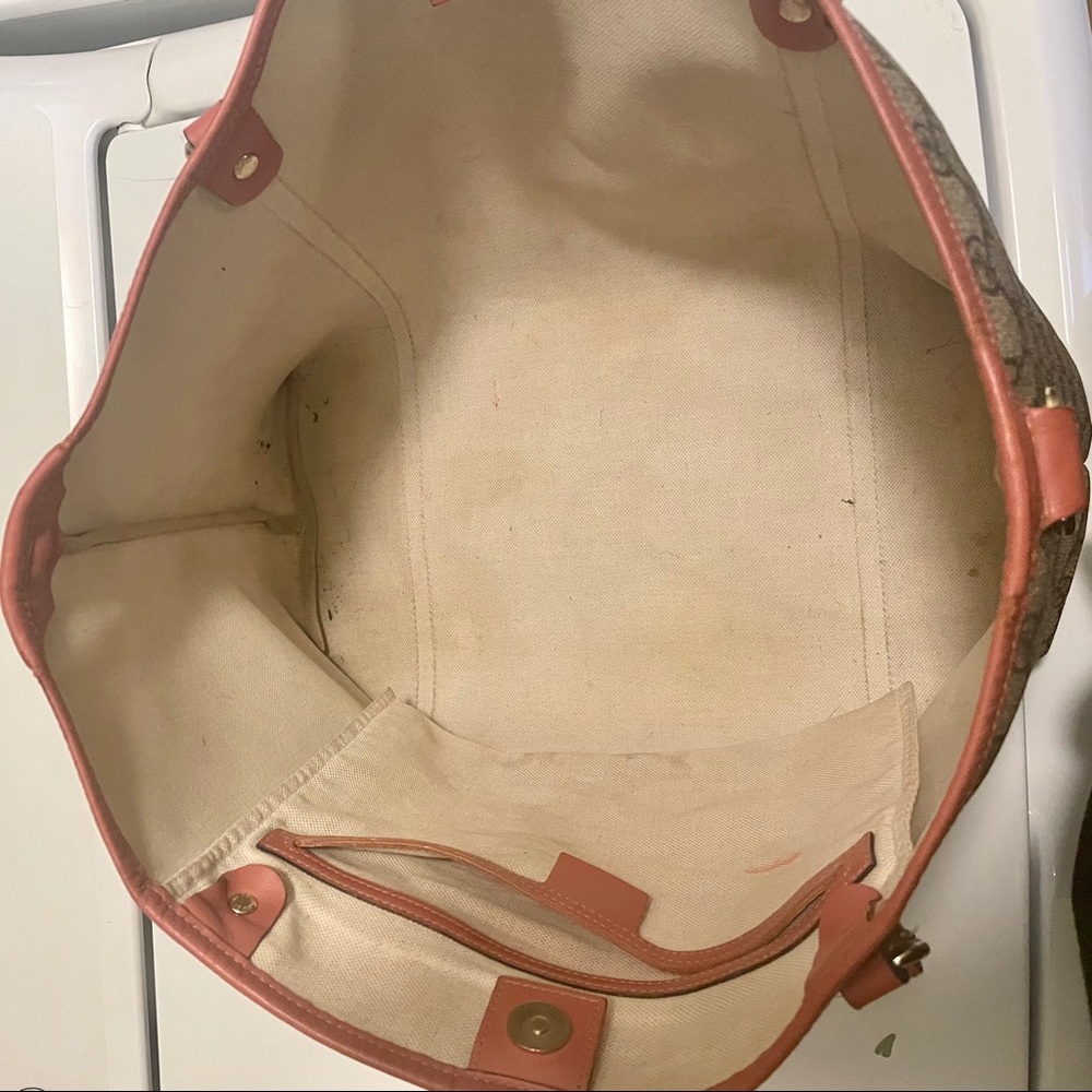 Gucci Gg Supreme Leather Trim Tote - Picture 13 of 15